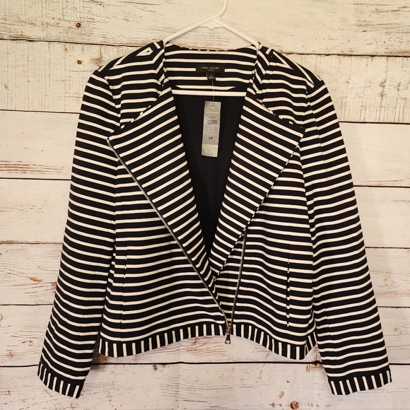 Ann Taylor Black & White Striped Side Zip Jacket...NWT...Size LP - Picture 2 of 8
